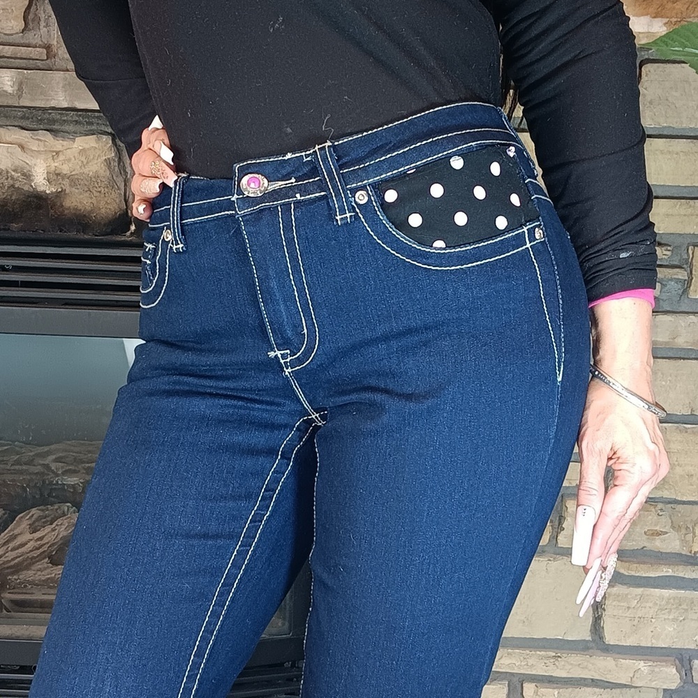 Women’s Custom Upcycled Bell Bottom Boho Revival Jeans size 6 Unique Design​​​ - Picture 15 of 15